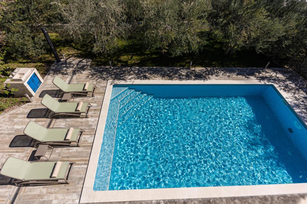 The Olive Poolhouse Lägenhet Split Exteriör bild