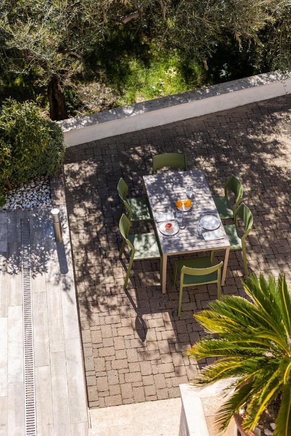 The Olive Poolhouse Lägenhet Split Exteriör bild